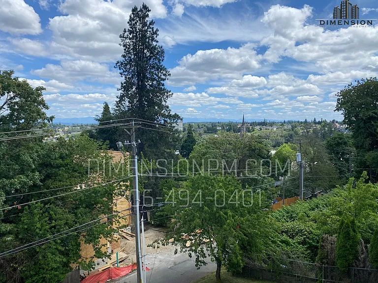 Christine Apartments — Photo 14