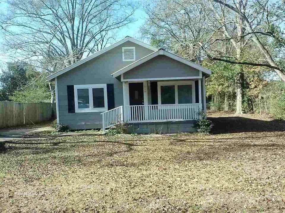 1st image of 300 S Hoyle Ave
