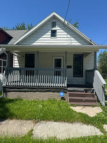 703 Ashwood Ave Photo 1