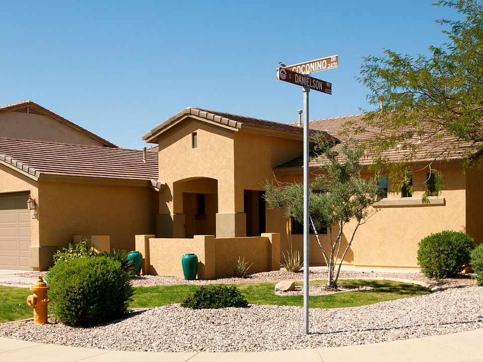 1st image of 2470 E Coconino Dr