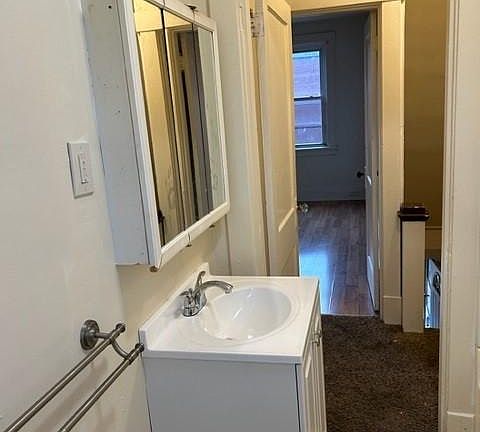 4th image of 116 Jane St