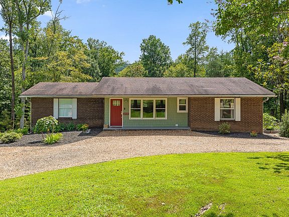 2nd image of 6048 White Oak Valley Cir