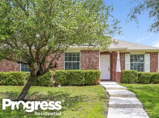 404 Sandy Ln, Royse City, TX 75189