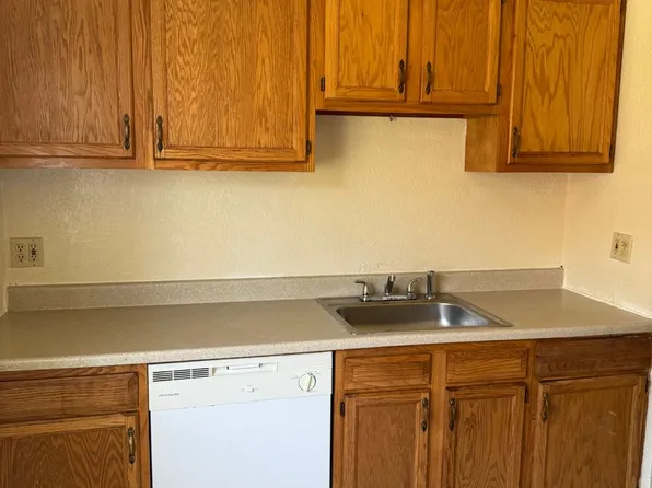23921 Banbury Cir APT 7, Warrensville Heights, OH 44128