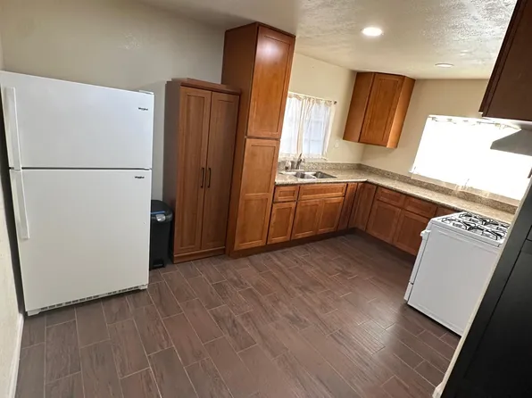 34 Trembley Ln #A, Watsonville, CA 95076