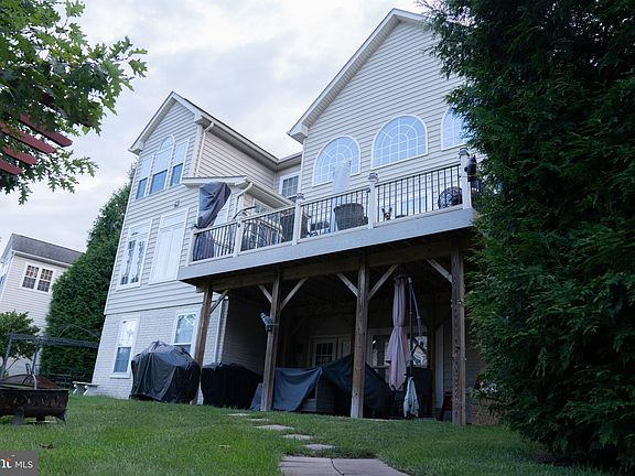 2nd image of 5208 Trotters Glen Dr