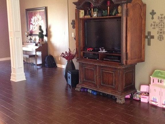 3rd image of 3709 Cabec Dr