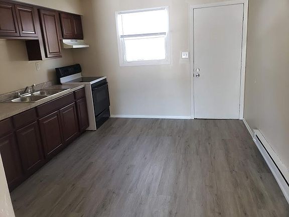 4th image of 1520 21st St #1520