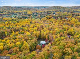 6124 Saints Hill Ln, Broad Run, VA 20137