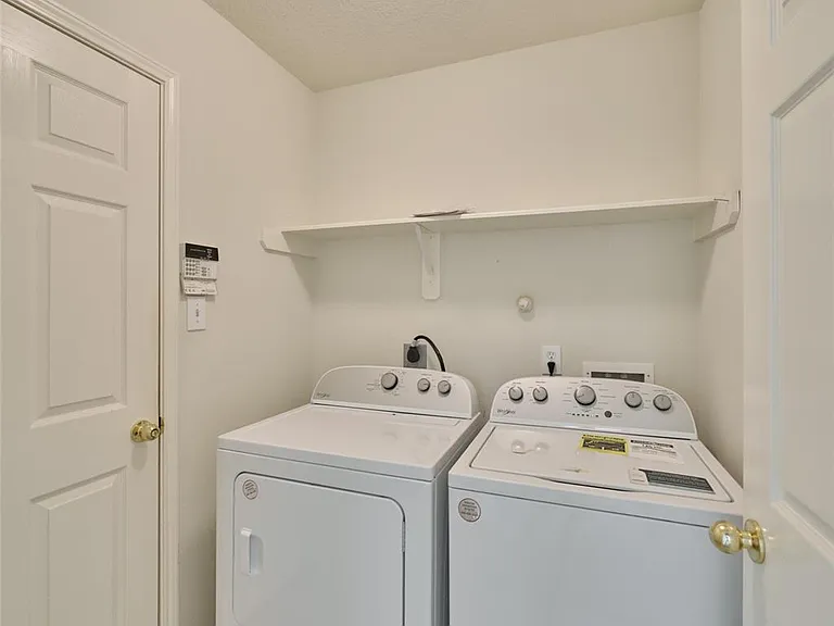 506 Elm Ridge Dr — Photo 28