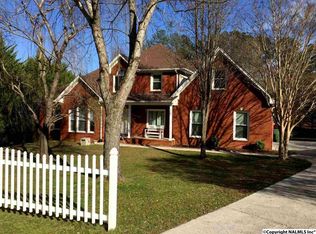 129 Tessie Dr SE, Owens Cross Roads, AL 35763