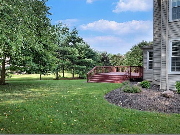 3rd image of 450 Adelle Dr