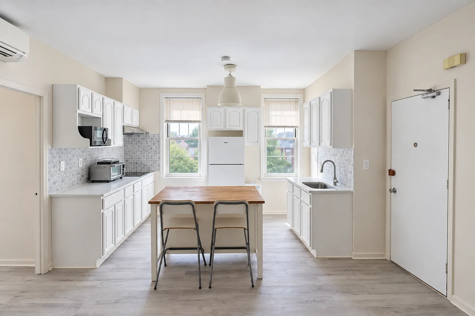 825 Caton Avenue — Photo 1