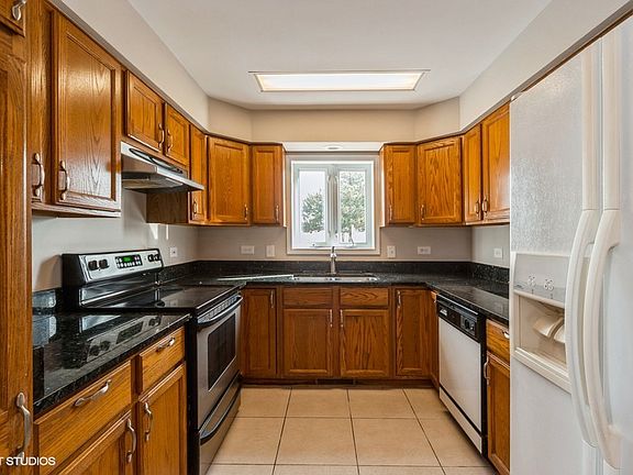5th image of 702 Arabian Ct Lot 258