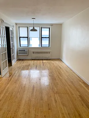 Rented by Triumph Property Group | media 14