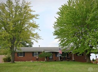 3466 Crist Rd, Springfield, OH 45502
