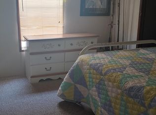 38 Barnett Ln, Midway, GA 31320