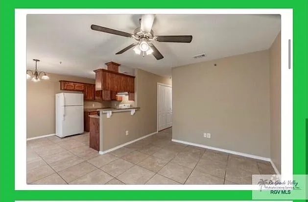2 bed, 1.0 bath, 792 sqft, $795 — Photo 3