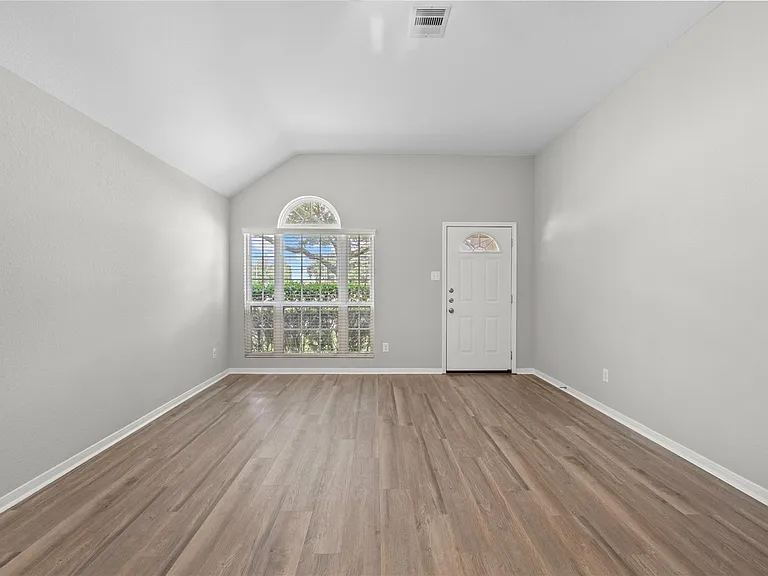 14423 Idylwild Wood Way — Photo 9