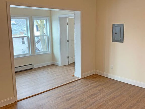 5th image of 323 Pearl St APT 7