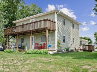 260 SW Walnut Ave, Earlham, IA 50072