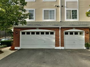 200 E Parallel St #200, Palatine, IL 60067