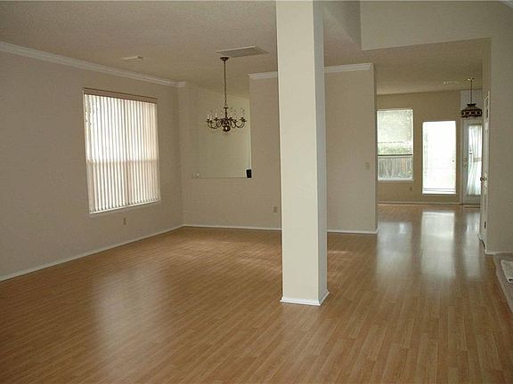 4th image of 15408 Cambria Cv