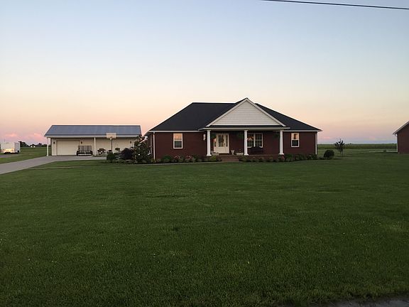 2nd image of 113 Armes Payne Ln