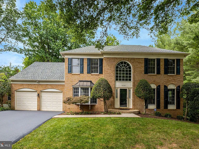 47165 Timberland Pl — Photo 1