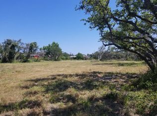 1018 N Litron St, Rockport, TX 78382