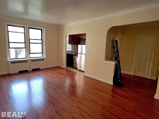 Rented by REAL New York | media 6