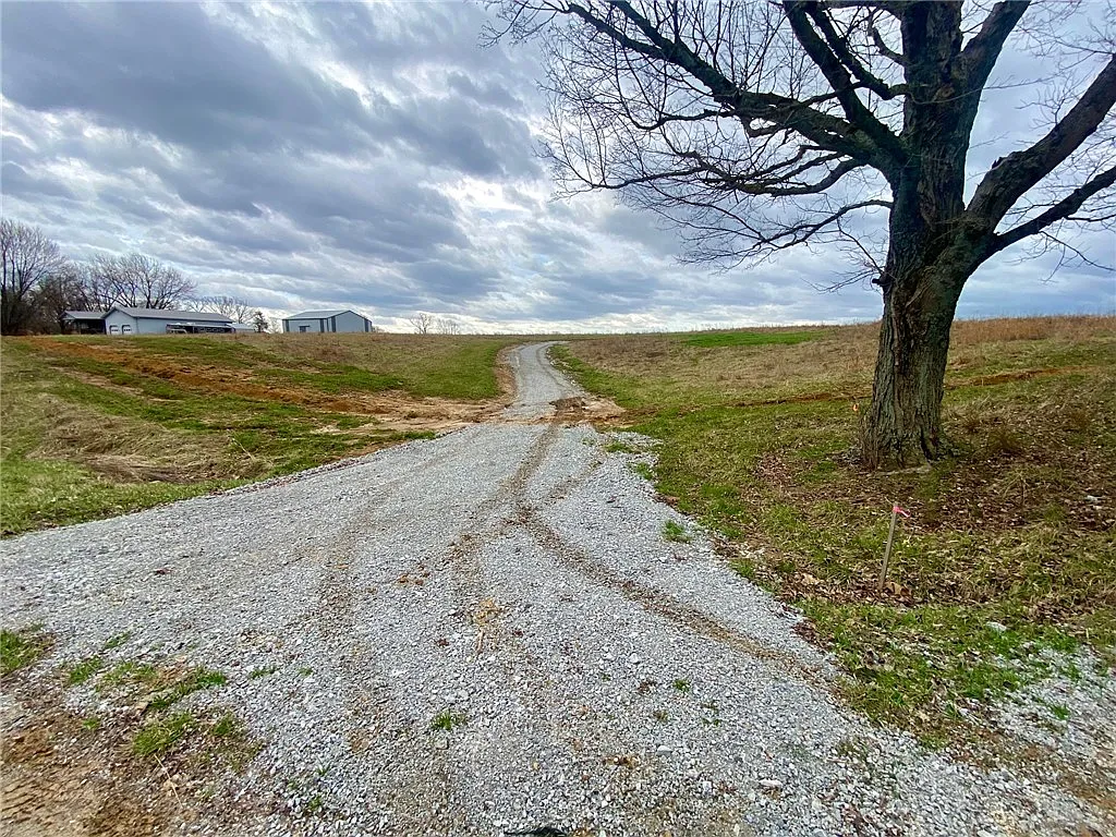 77 Wildcat Rd photo 1