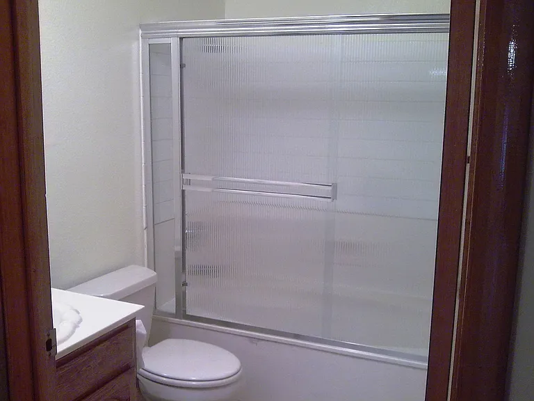 6645 W Tropicana Ave #203 — Photo 4