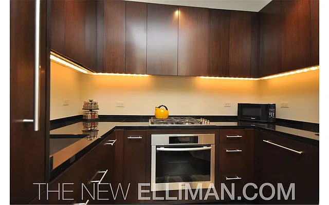 Rented by Douglas Elliman | media 37