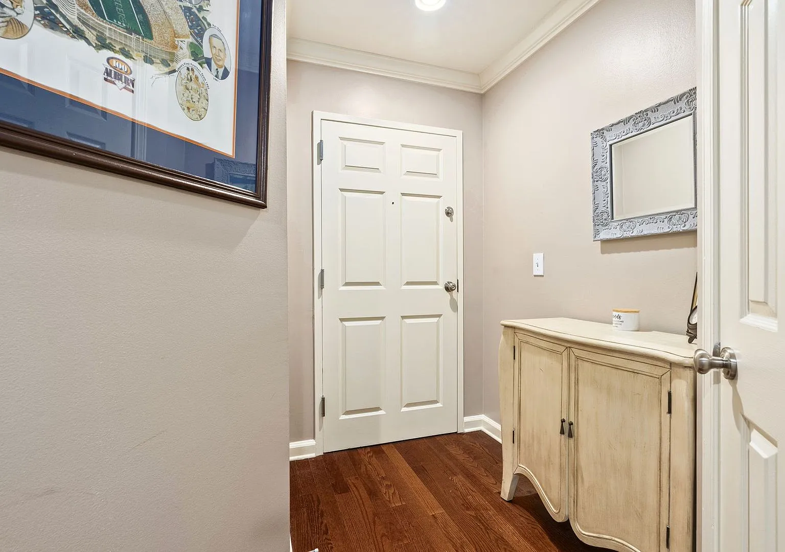 Magnolia Plaza -145 E. Magnolia, Unit 311 — Photo 2
