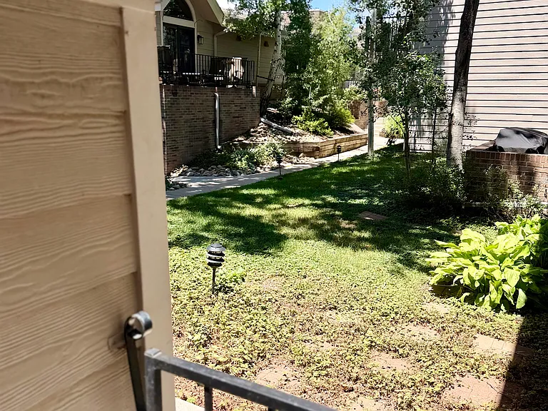 221 S Garfield St #104 — Photo 23