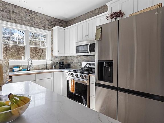 5th image of 251 Widow Sweets Rd