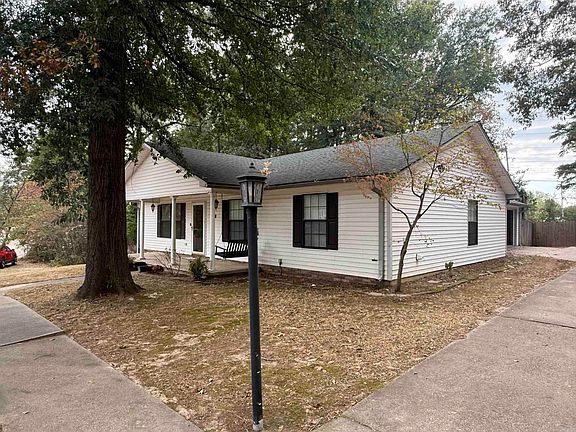 3rd image of 2611 Timbermist Dr