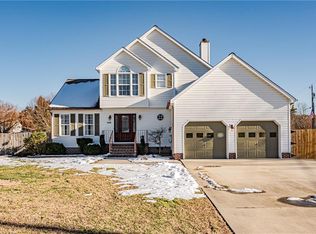 100 Barn Elm Rd, Williamsburg, VA 23188