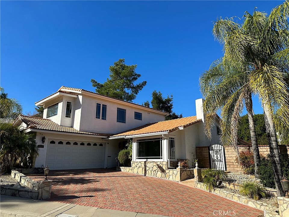 1st image of 29215 Hillrise Dr