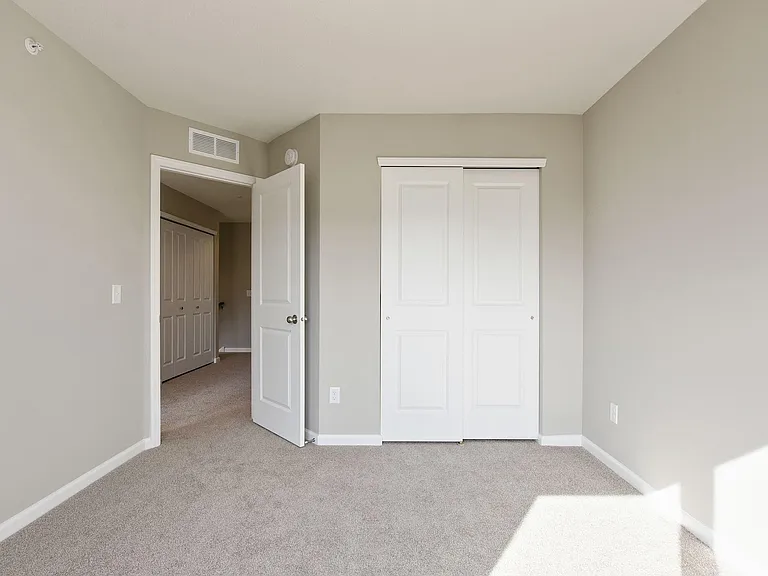 5182 Hampton St NE — Photo 26
