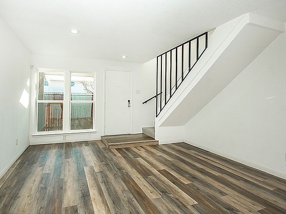 4th image of 2611 Via Cordova