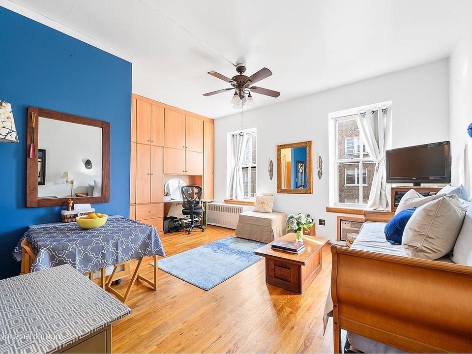 1st image of 771 Greenwich St #4B
