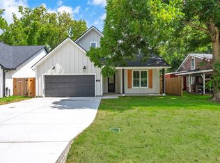 219 E Southland Ave, Alvin, TX 77511