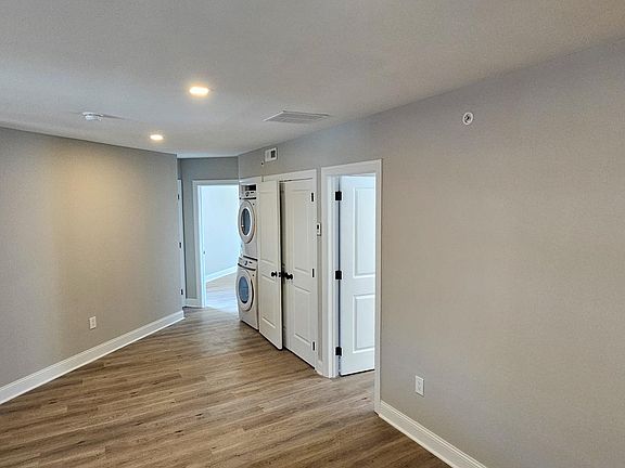 5th image of 4630 Umbria St #3