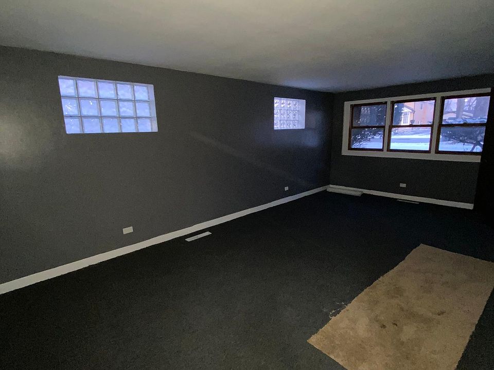 1st image of 14922 S Cleveland Ave APT 1