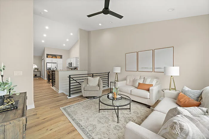 1045 NW Blake Ln — Photo 8
