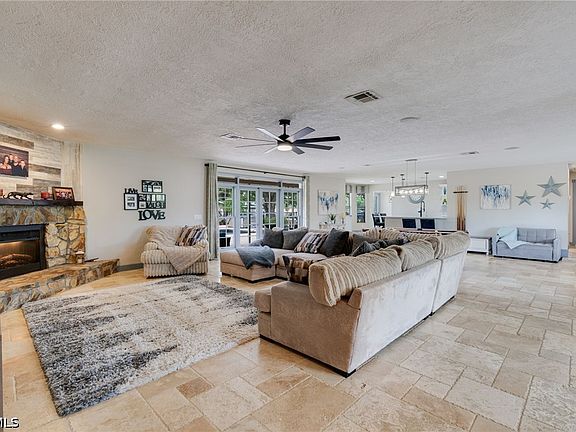 2nd image of 3440 Trail Dairy Cir