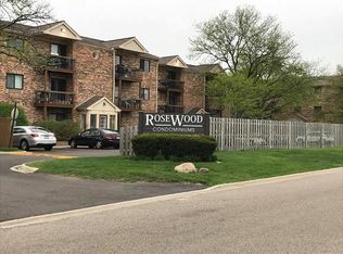 2245 Nichols Rd E #E, Arlington Heights, IL