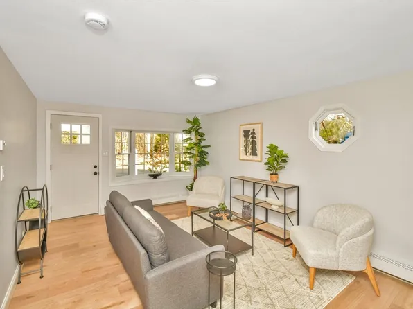 51 Faulkner Ave, Wilmington, MA 01887